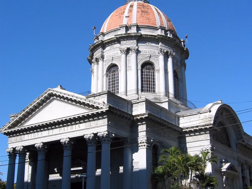 Cúpula do Panteão Nacional dos Heróis, em Assunção