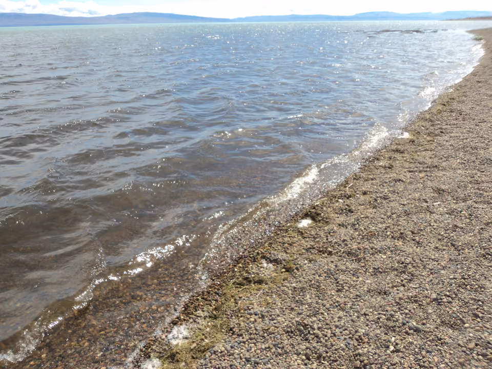 Margem do Lago Argentino, à beira de El Calafate, Patagônia argentina