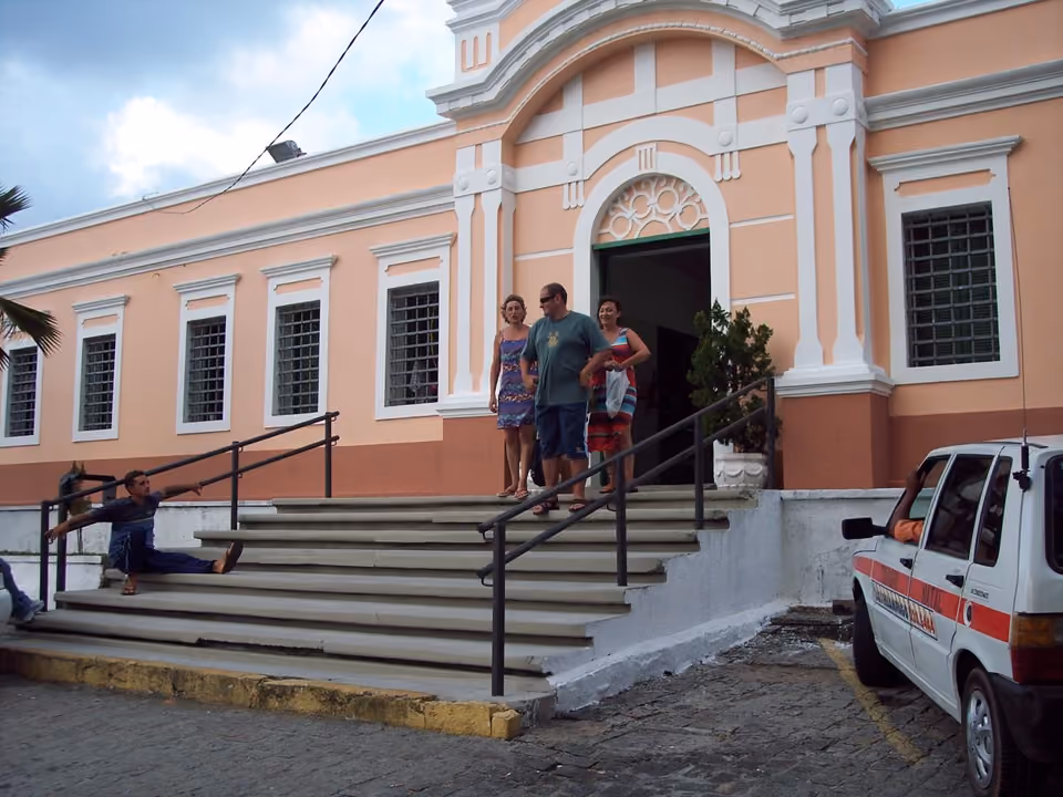 Fachada do Centro de Turismo de Natal, antigo presídio transformado em espaço de artesanato