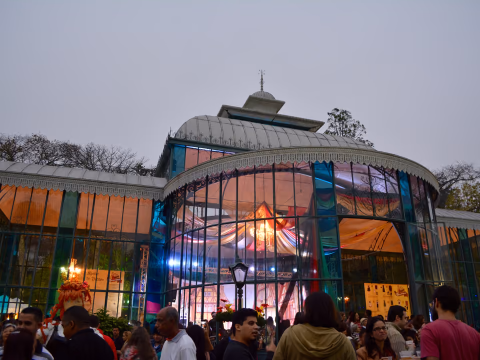 Estrutura de ferro e vidro do Palácio de Cristal, em Petrópolis